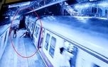 پلیس به دنبال مردی عجیب در ایستگاه مترو! +فیلم