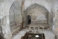 بازسازی و مرمت حمام قدیمی روستای کمک سفلی اسدآباد
