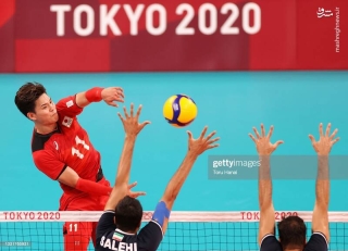 عکس/ رقابت تیم ملی والیبال ایران و ژاپن در المپیک