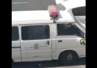 واکنش پلیس تهران به فیلم بازداشت یک خانم: اقدام خارج از ضوابط را نمی‌پذیریم/ برخورد با مأمور متخلف